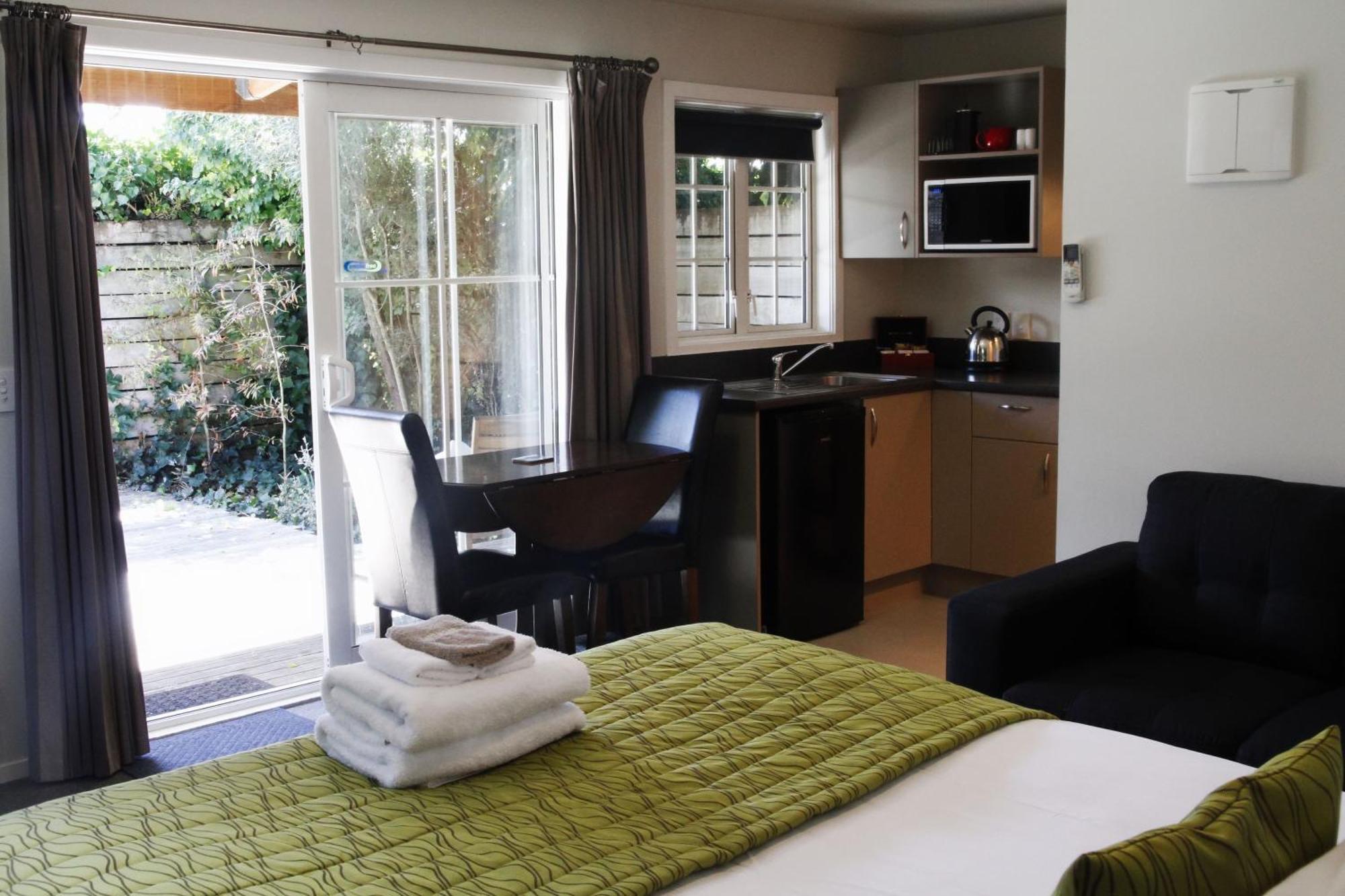 Cranford Cottages And Motel Christchurch Eksteriør billede